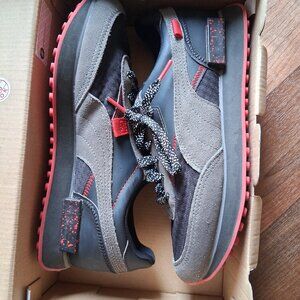 Puma Size 7
